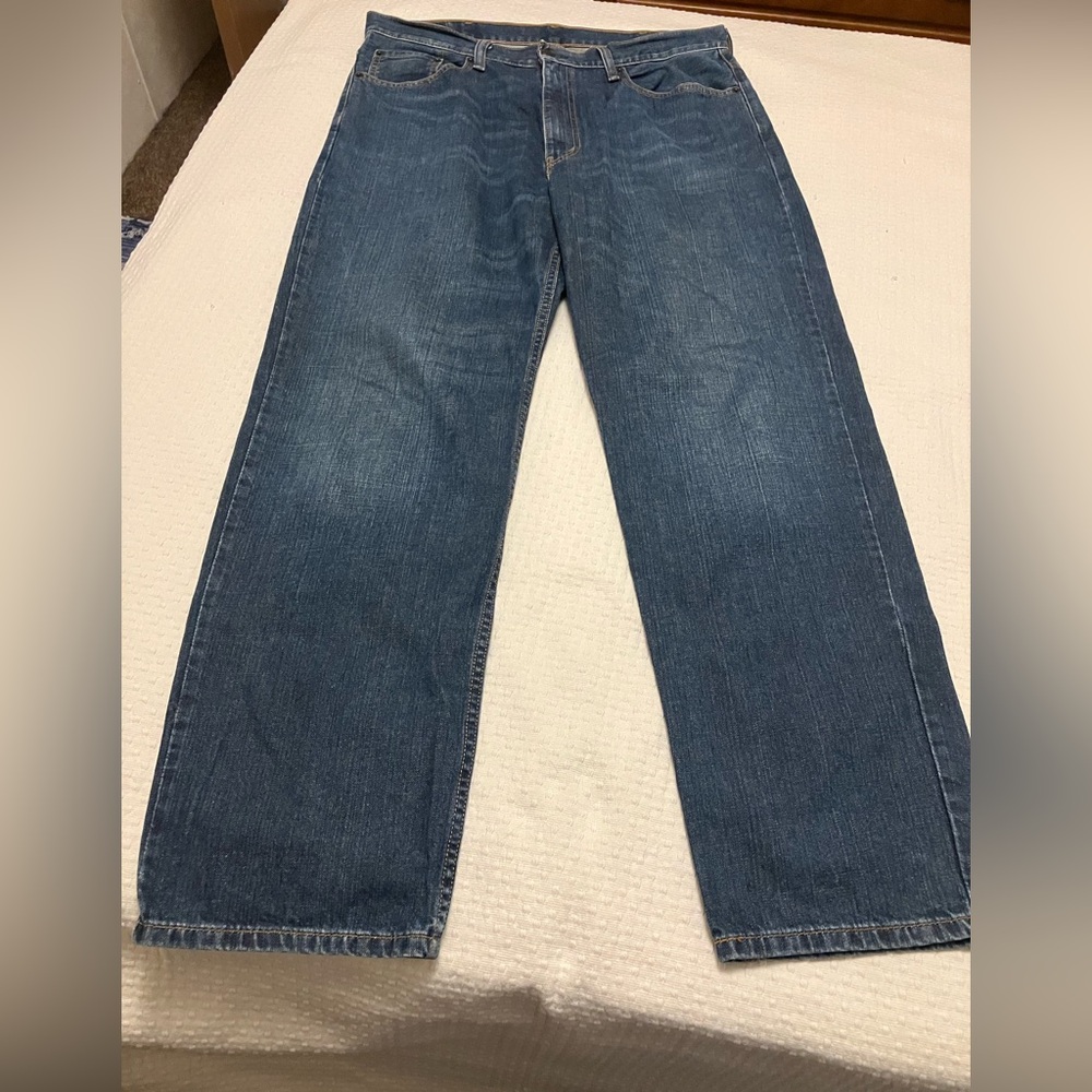 Levi’s Men’s Relaxed‎ Fit 550 Medium Wash Jeans 38/34 Like New